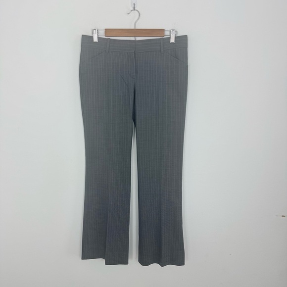 Theory Max C Tailor Wide Leg Flare Grey Pinstripe Pants Trousers Size 6 EUC - Picture 1 of 12